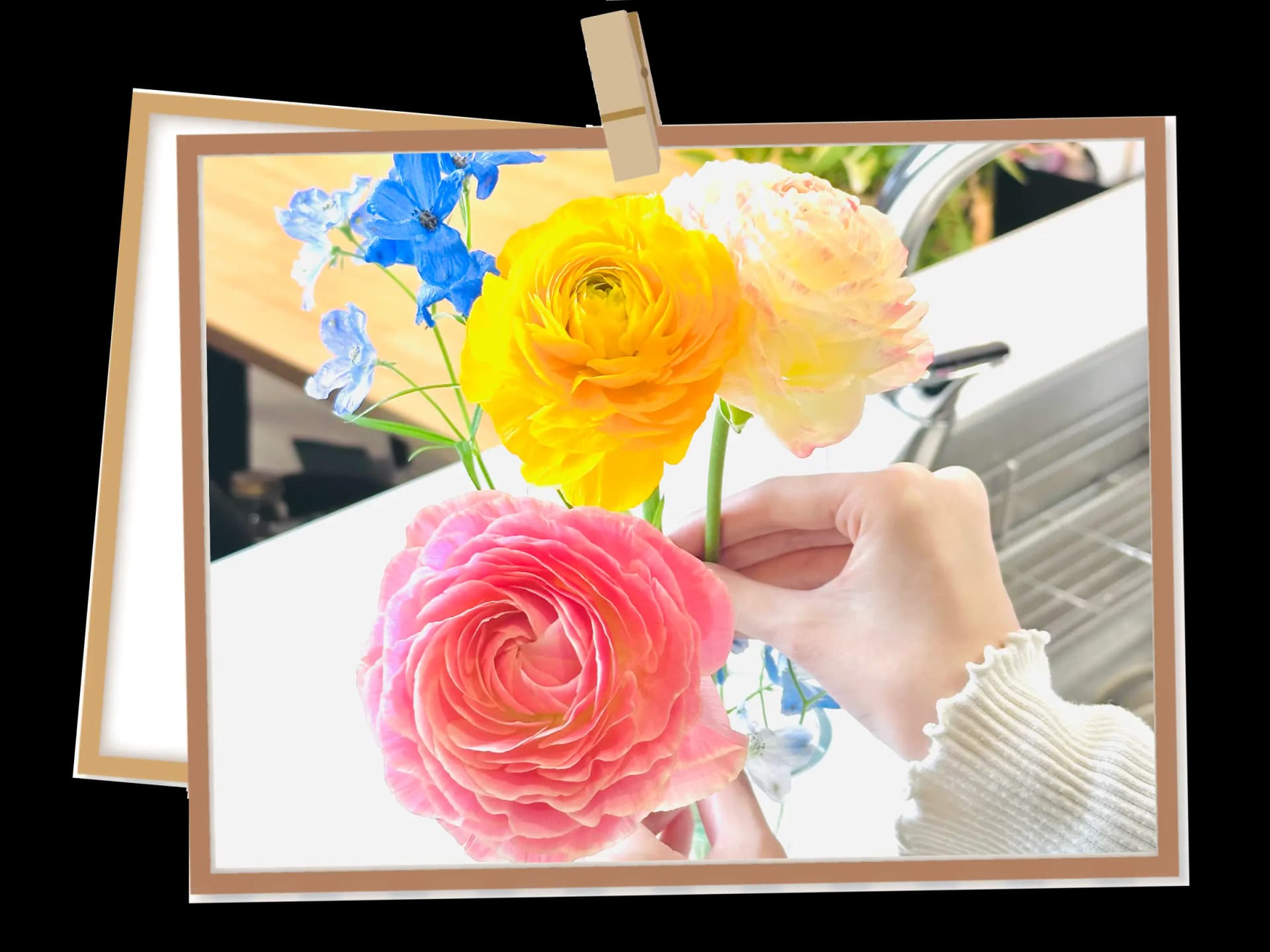 花を飾っている様子